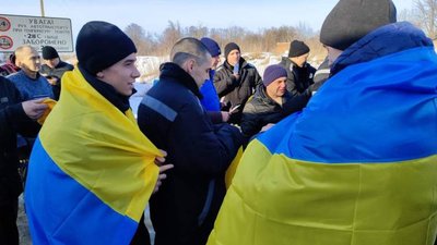 Лікар і двоє піхотинців: відомі імена захисників з Тернопільщини, яких вчора звільнили з полону