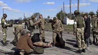 "Концтабір у центрі Європи": військових з Азовсталі вивезли під Донецьк. ВІДЕО