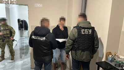 Встановлено нових учасників злочинної схеми, які займалися збутом кратому