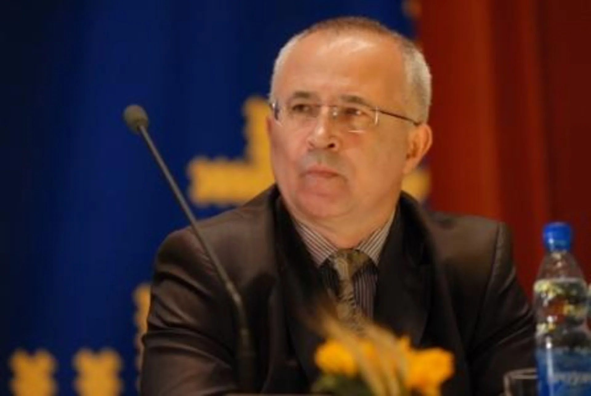 Останного УНПіста “пішли” з міської влади, а партію чекає дерибан