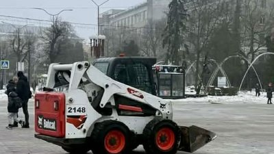 В ніч на 17 лютого Тернопіль прибирали 7 одиниць спецтехніки