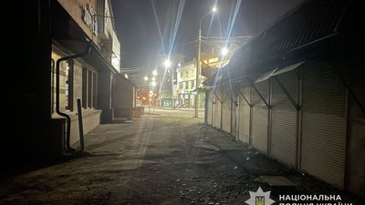 Дві панянки із Закарпаття пограбували тернополянина, котрий пригостив їх алкоголем