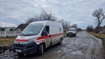 На Тернопільщину повернулися бригади екстреної медичної допомоги, які рятували жителів Херсонщини