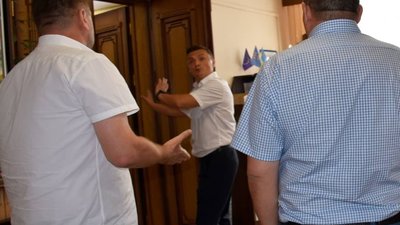 "Нема більшої проститутки, ніж політика": відомий журналіст про намагання Головка поновитися на посаді