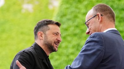 Канцлер Німеччини пропонує надати Україні статус асоційованого члена ЄС