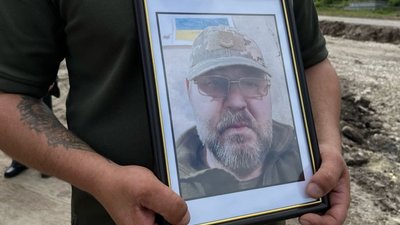 Воював навіть після важкого поранення і з онкологією: попрощалися з Героєм Василем Нікітчиним. ФОТО