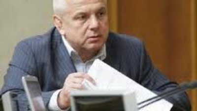 Не винен я, картка сама проголосувала, - Муц відхрещується від здачі мови