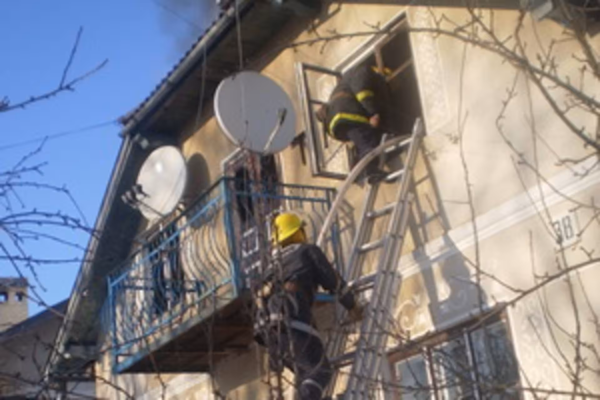 На Тернопільщині через пічку ледь не згоріли люди