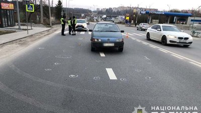 П'яний водій збив жінку на пішохідному переході. ФОТО