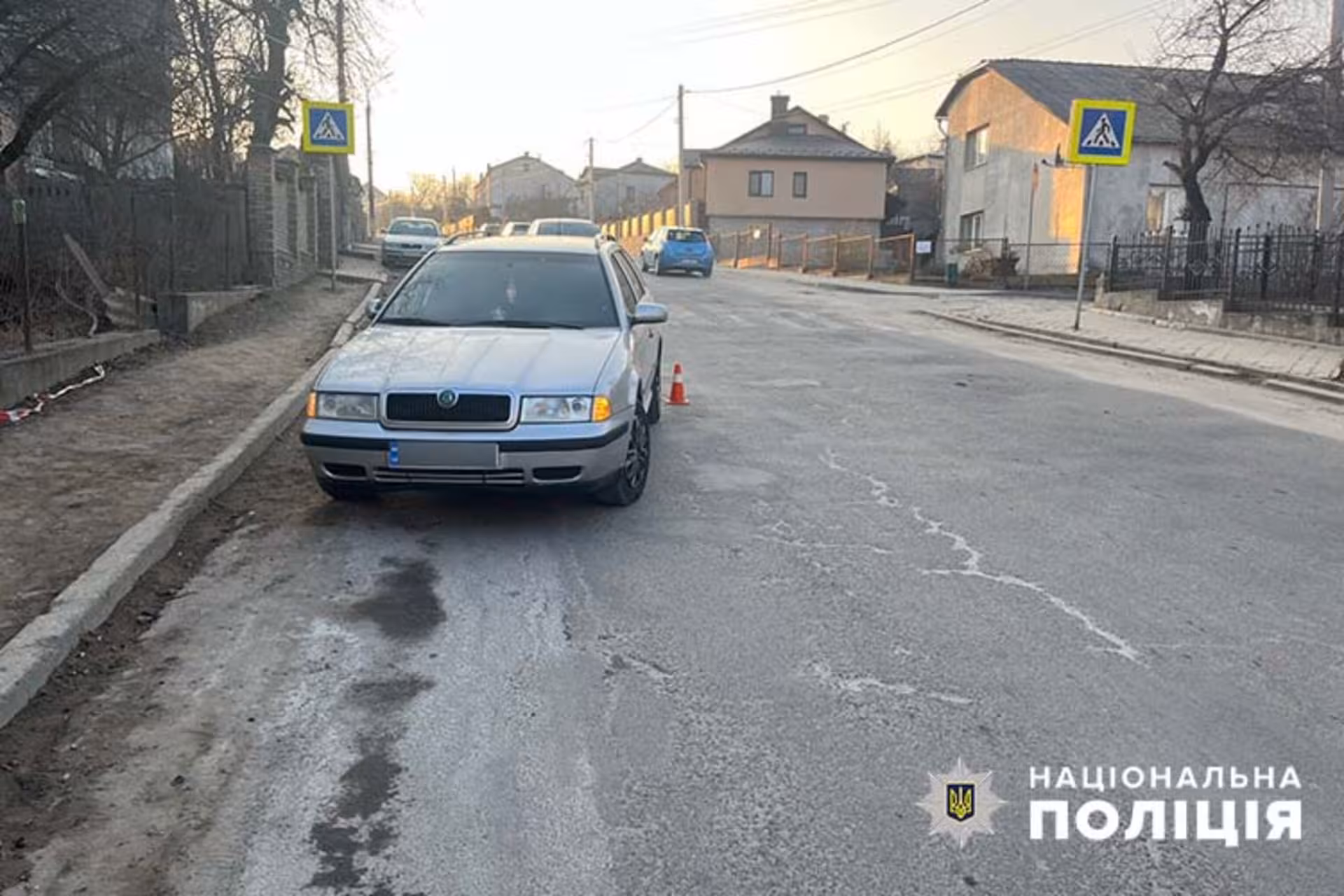 Водій автомобіля збив жінку на пішохідному переході
