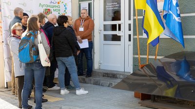 У Тернополі відкрили гуманітарний хаб для переселенців з Луганщини
