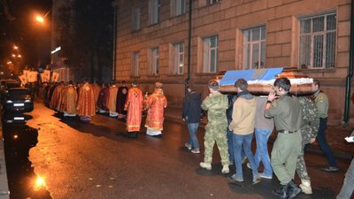 Тисячі тернополян попрощалися з Героєм. ФОТО, ВІДЕО