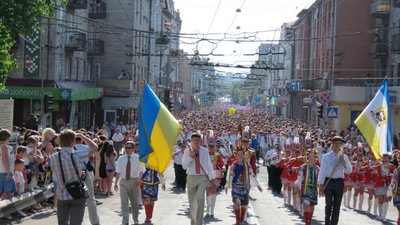 У Тернополі сьогодні - свято випускника