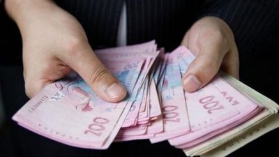 Всі гроші: "працівник банку" виманив у мешканки Тернопільщини понад 120 000 гривень