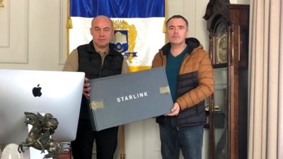 Тернопіль отримав систему супутникового зв’язку Starlink Ілона Маска