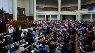Рада ухвалила новий закон про НАБУ і САП