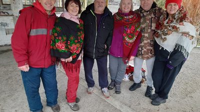 Тернопільські моржі і моржихи влаштували "різдвяний заплив"