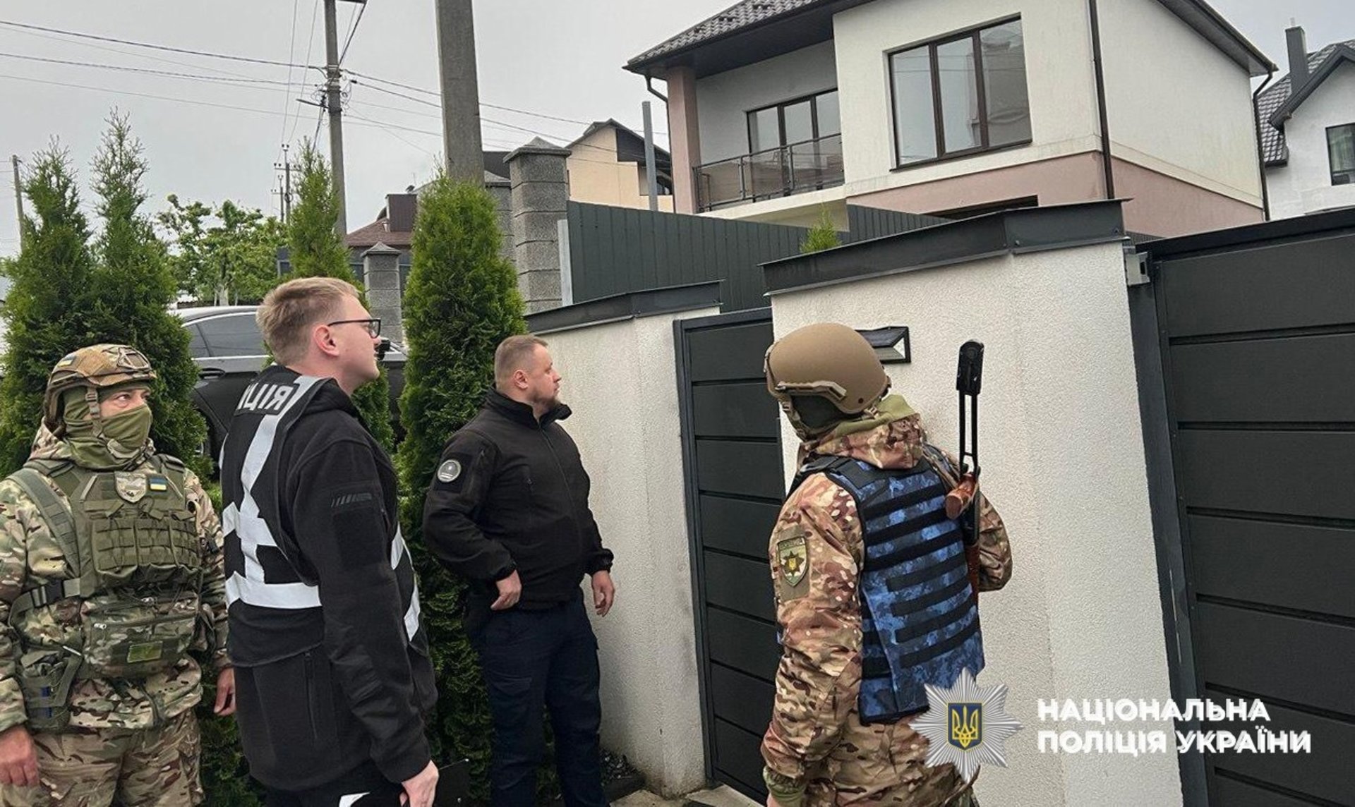 Житло для військових: батько з сином провернули аферу на два мільйони