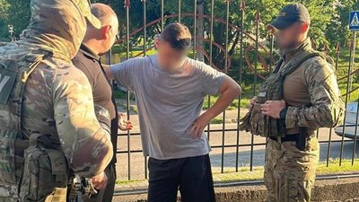 Суд зобов'язав НАБУ повернути Головку гроші, які у нього вилучили під час обшуків