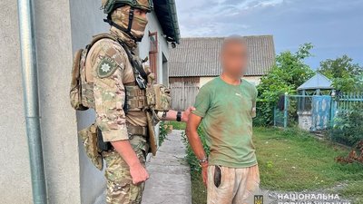 Крики і постріли: на Тернопільщині агресивні молодики скоїли напад на ветерана війни. ВІДЕО