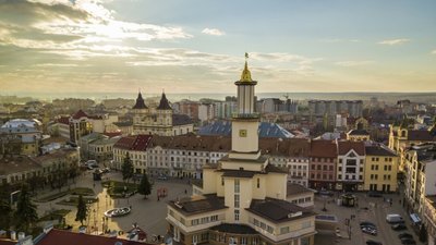 Уже втретє: окупанти знов обстріляли аеропорт в Івано-Франківську