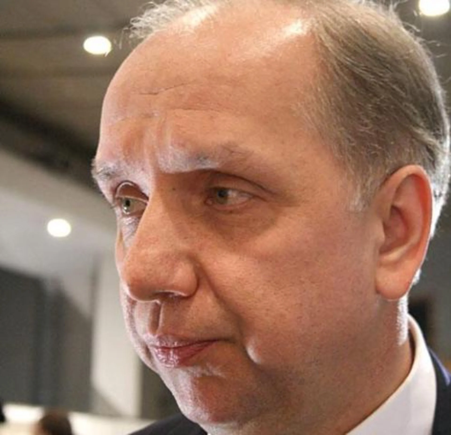 Як “парашутист” з Луганська “ламає комедію” перед селянами