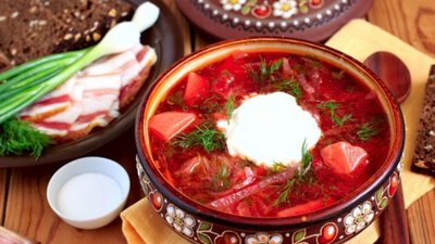 У двох громадах Тернопілля збирають рецепти для кулінарної книги