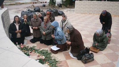 "Секта у парку - це спецпроект масонів по розколу української церкви" - отець Анатолій Зінкевич