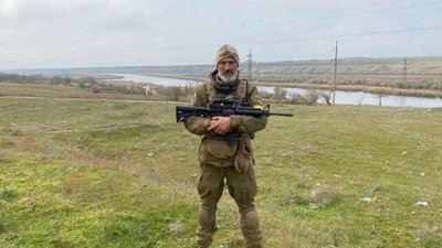 Придбав снайперську гвинтівку і пішов добровольцем: на фронті загинув голова корпорації "Ватра" Юрій Гапоненко