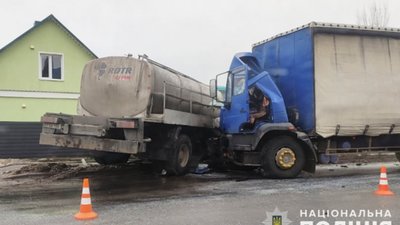 Смертельне зіткнення на Тернопільщині: водій загинув на місці