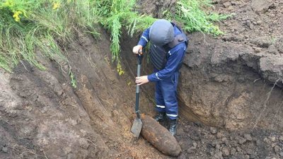 На Тернопільщині знайшли 100-кілограмову авіабомбу