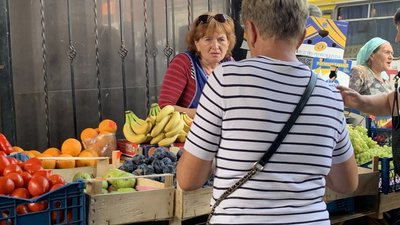 Майже удвічі: на Тернопільщині подешевшали фрукти та овочі з нового врожаю