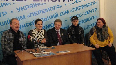 Тернопільські артисти "поїдуть" до бійців на передову