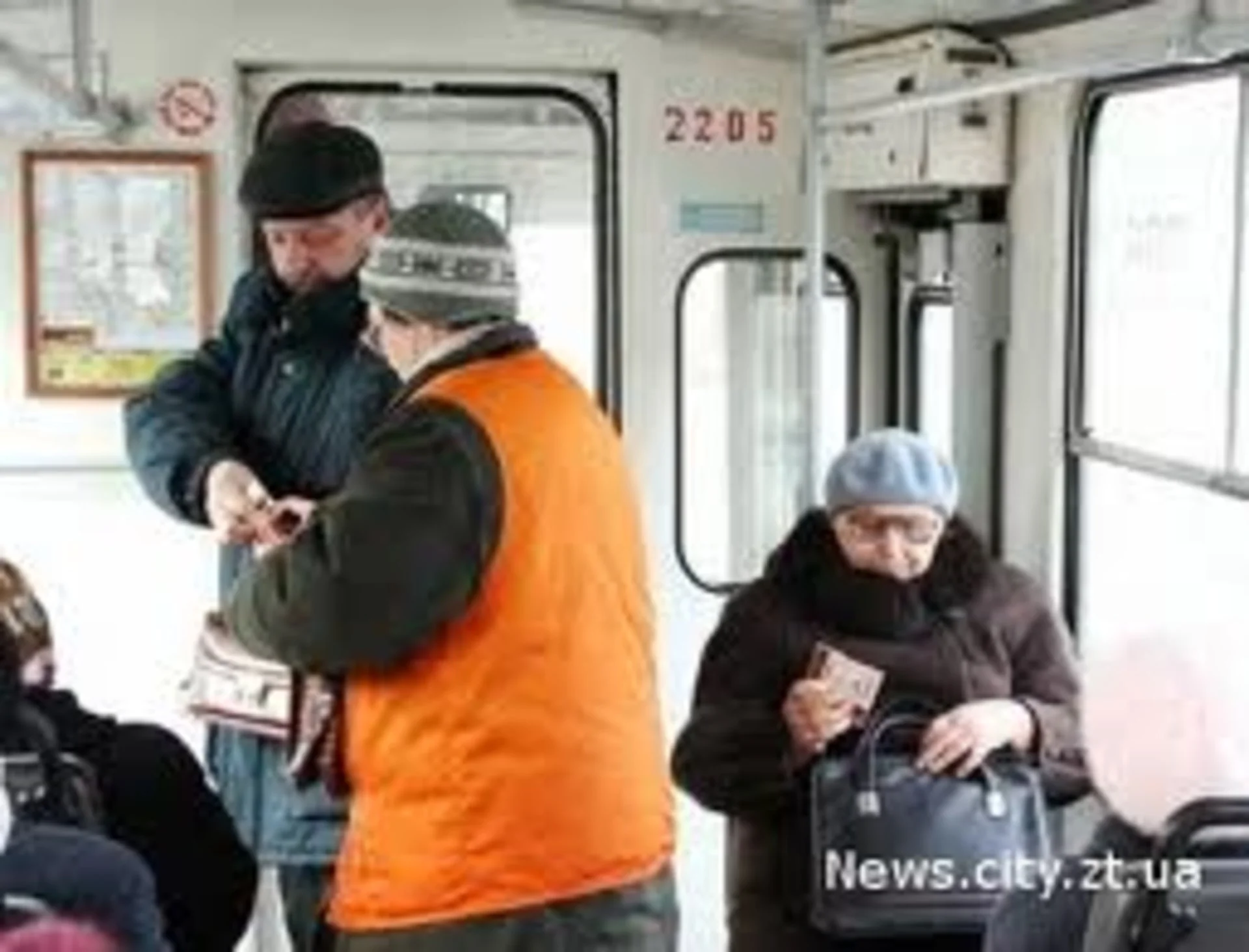 “Свободівський” мер вдруге підняв ціну на проїзд в тролейбусах. До 1 грн. 50 коп.