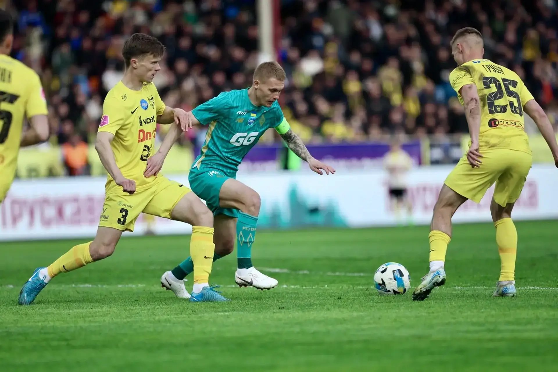 На грі "Динамо" - "Буковина" у Тернополі було присутньо 14,5 тисяч глядачів