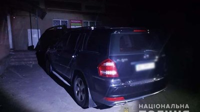 У Тернополі водій "Мерседеса" переїхав ногу пішоходу