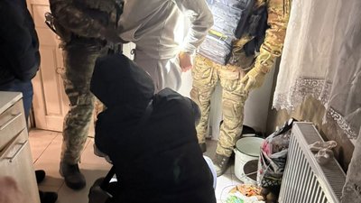 На Тернопільщині затримали двох продавців наркотичної трави