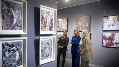 Володимир Зеленський запропонував художнику Івану Марчуку приміщення для музею. ФОТО