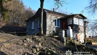 Моторошне вбивство на Тернопільщині: онук затовк до смерті рідну бабусю