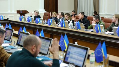 У бюджеті-2027 знайшлися десятки мільярдів на міністерства та державні адміністації, а не для ЗСУ