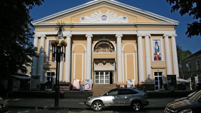 У центрі Тернополя буде ще одна платна парковка