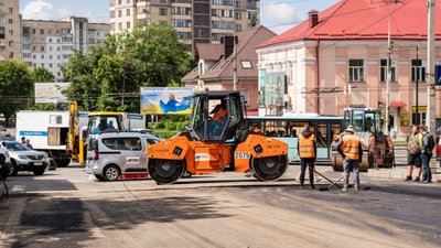 Завтра відкриють для проїзду вулицю Замонастирську