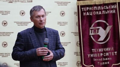 Президент присвоїв двом мешканцям Тернопільщини почесні звання