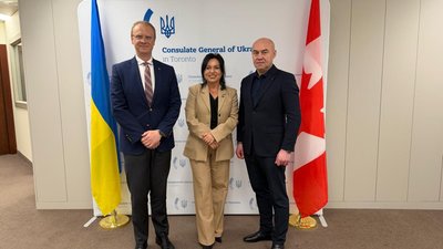 Сергій Надал у Канаді підписав угоду про побратимство Тернополя та Міссіссаґи