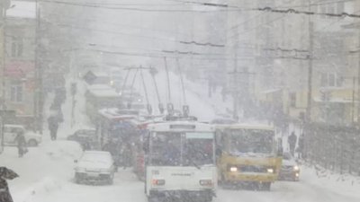 8 січня Україна в полоні потужного циклону: Тернопіль в зоні його дії