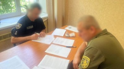 Колишнього керівника військкомату на Тернопільщині підозрюють у переправленні ухилянтів закордон