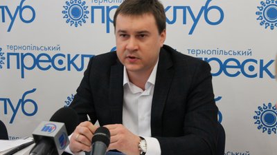 Віталій Цимбалюк: "Я залишаюся депутатом і давно не маю жодного відношення до "регіоналів"