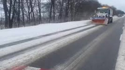 Хто відповідає за розчищення від снігу на дорогах загальнодержавного значення у Тернопільській області