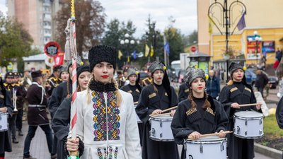 Марш патріотів пройшов у Чорткові. ФОТО