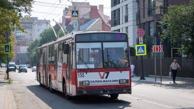 У Тернополі тимчасово змінили маршрути деяких тролейбусів